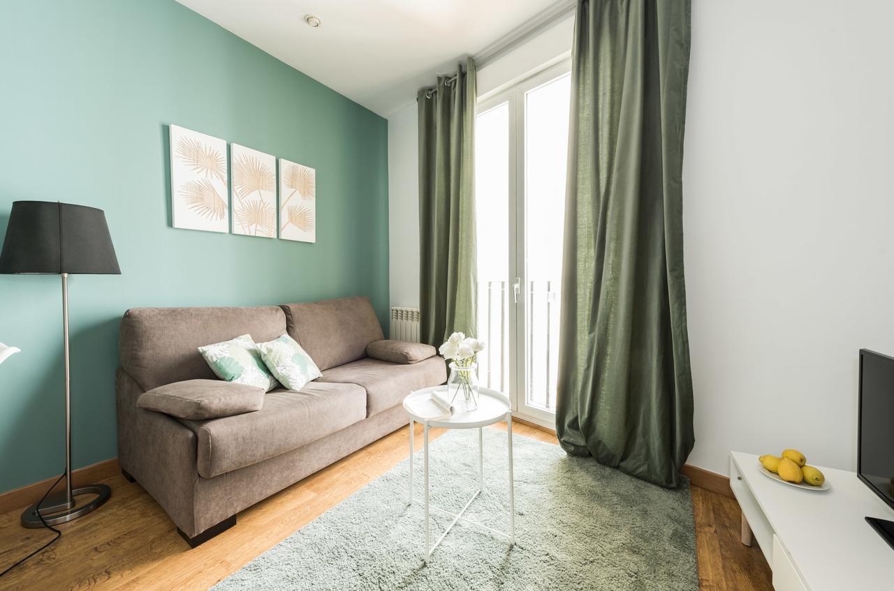 Gran Via I Santa Ana Apartment Madrid Luaran gambar