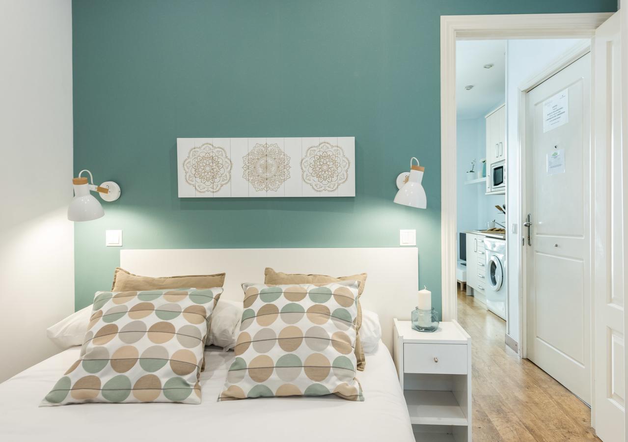 Gran Via I Santa Ana Apartment Madrid Luaran gambar